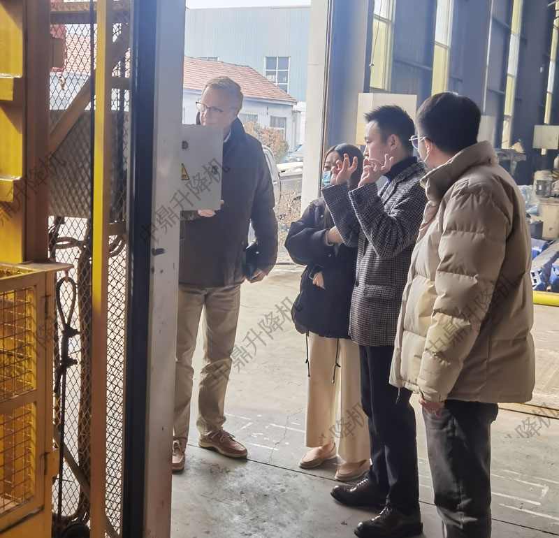 海外客户考察工厂,共探合作新机遇,实现互利共赢发展(图1) 海外客户考察工厂,共探合作新机遇,实现互利共赢发展(图1)